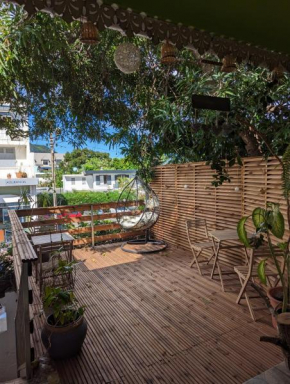 Gite Urbain Mafate Café